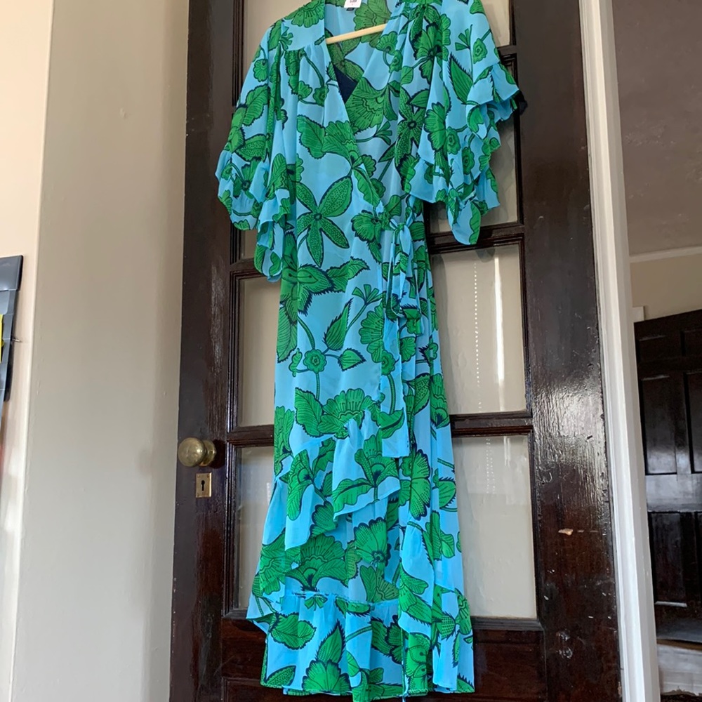 cabi floral wrap maxi Derby Dress. EUC. Size small